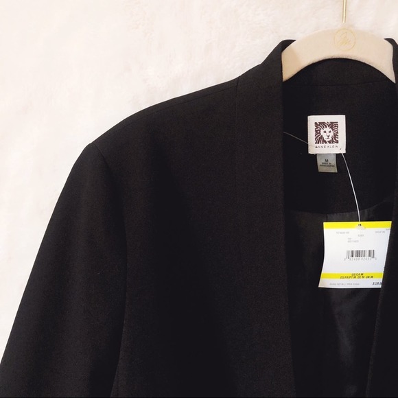 Anne Klein Black with Gold Zipper pockets Blazer - Picture 8 of 12